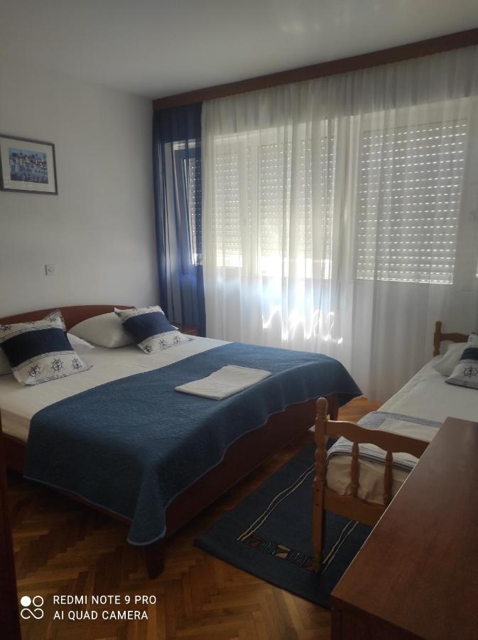 Apartman Seka Omis Exterior photo